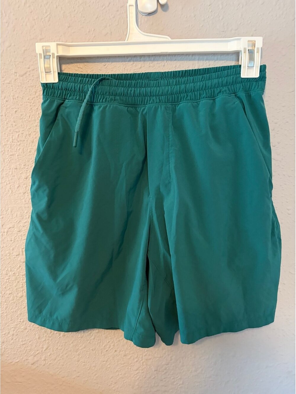 Men's Lululemon Pace Breaker Lined Short 7in Teal Lagoon M. EUC. $68 retail